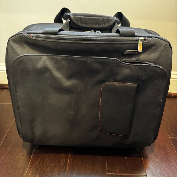 Briggs & Riley Travelware - Picture 2 of 7